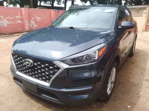 Hyundai Tucson SE AWD 2019 Gray