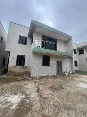 4bdrm House in Achimota Kiggsby, Mile 7 for rent