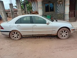 Mercedes-Benz C-Class 2007 Silver