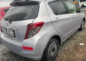 Toyota Vitz 2014 Gray