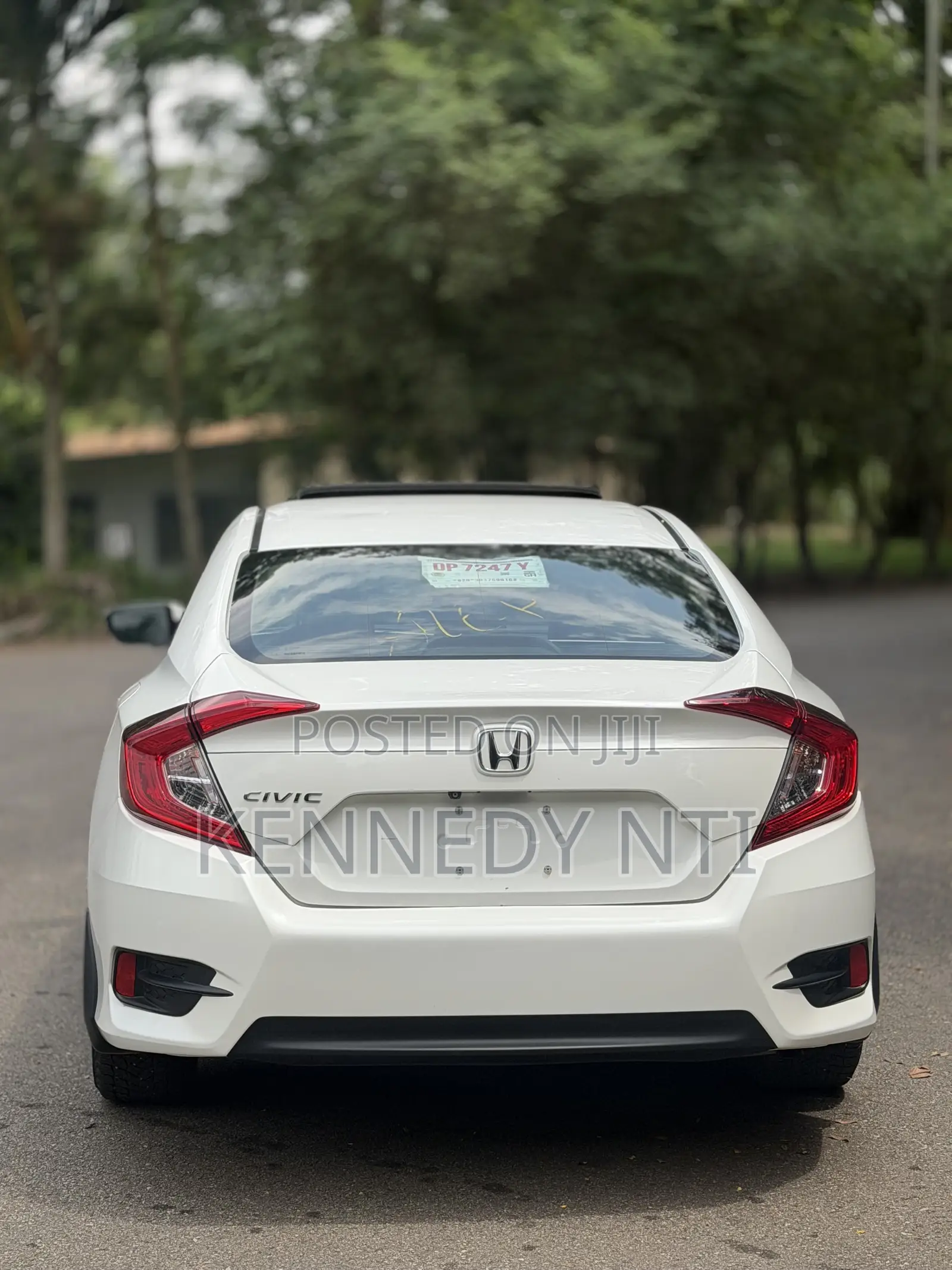 Honda Civic EX 4dr Sedan (2.0L 4cyl) 2017 White
