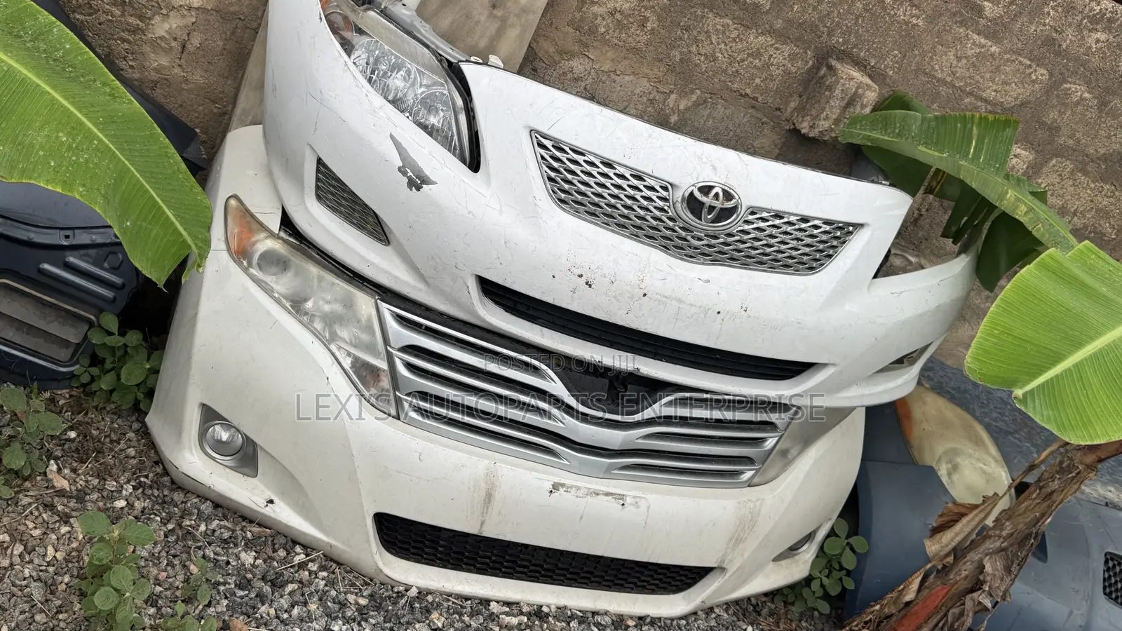 Toyota Corolla 2009,2010,2011,2012 Front Cut /Nose Cut Available
