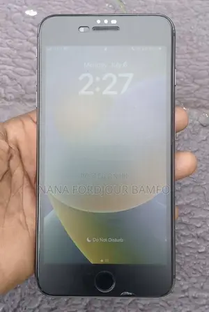 New Apple iPhone 8 Plus 64 GB Black