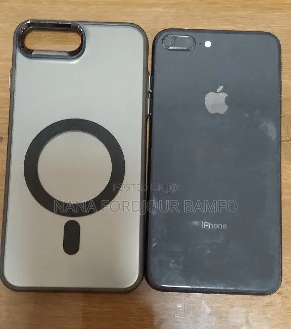 New Apple iPhone 8 Plus 64 GB Black