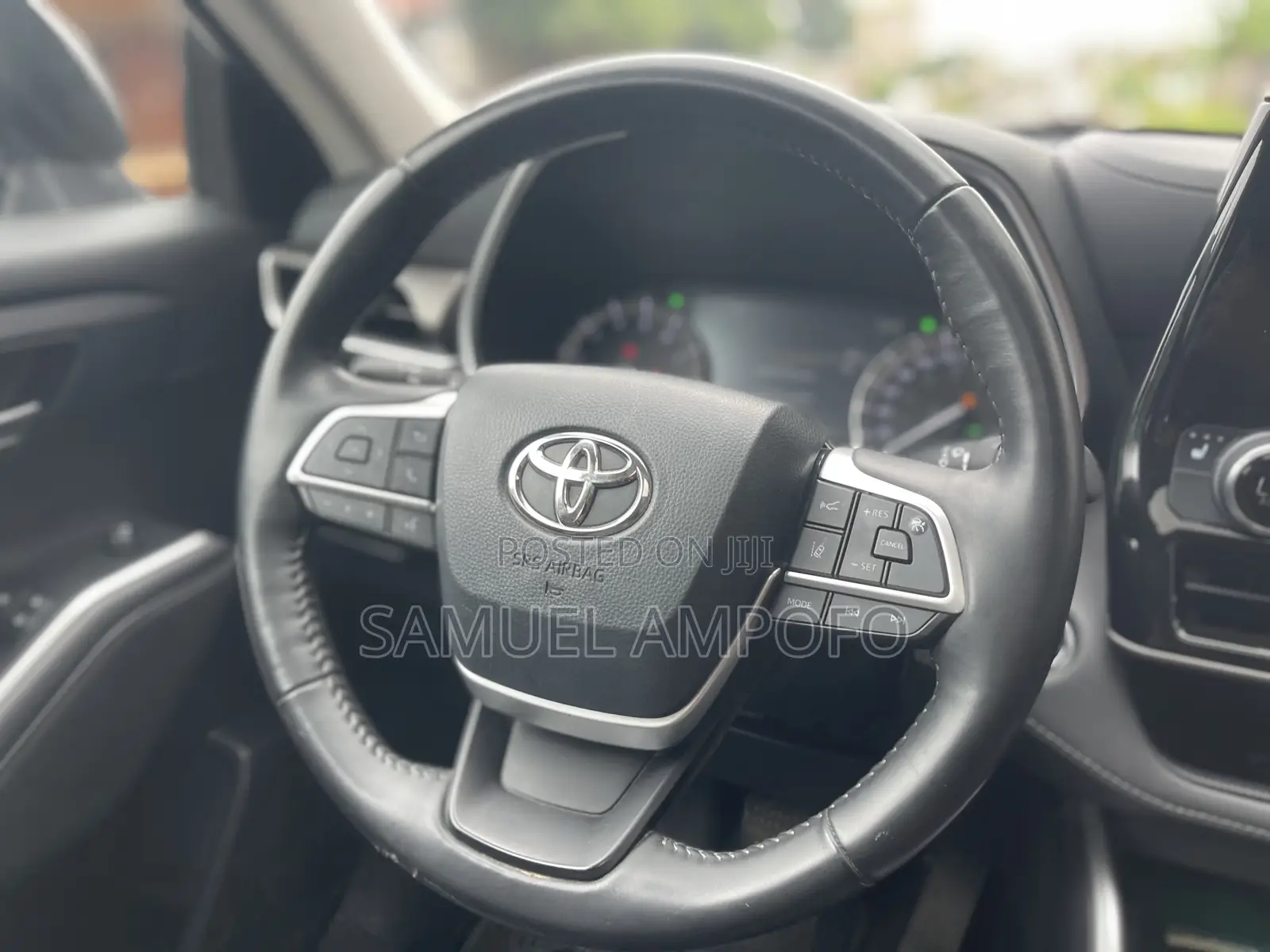 Toyota Highlander XLE 2022 White