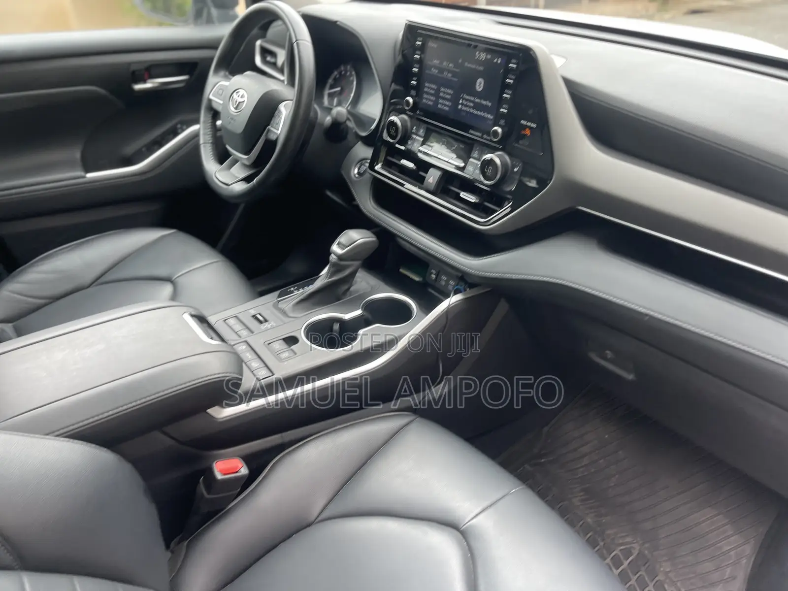 Toyota Highlander XLE 2022 White