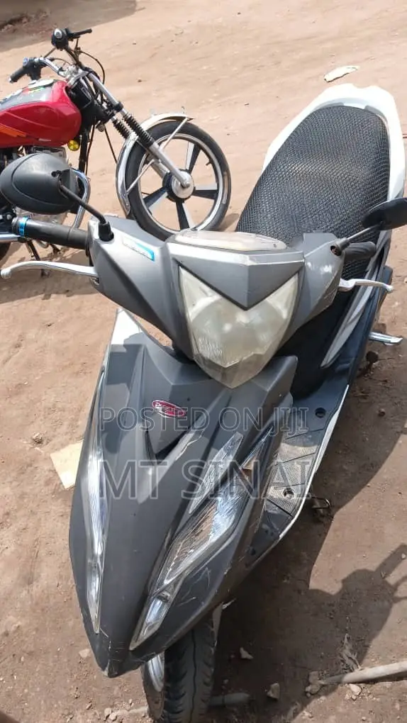 Kymco Agility 2017 Gray
