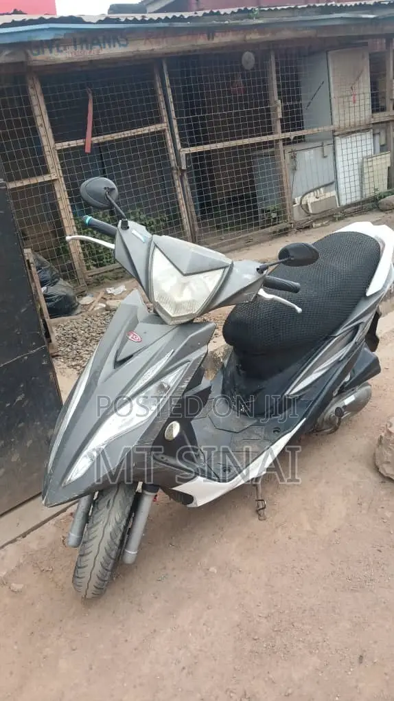 Kymco Agility 2017 Gray