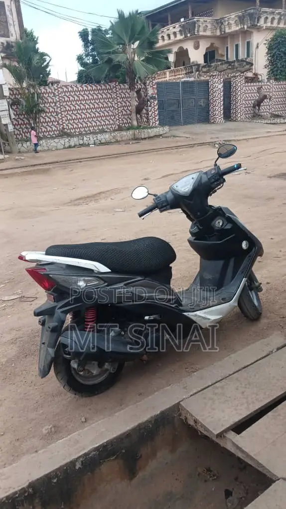 Kymco Agility 2017 Gray