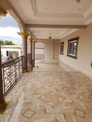 5bdrm House in Kronum Afrancho, Kumasi Metropolitan for sale