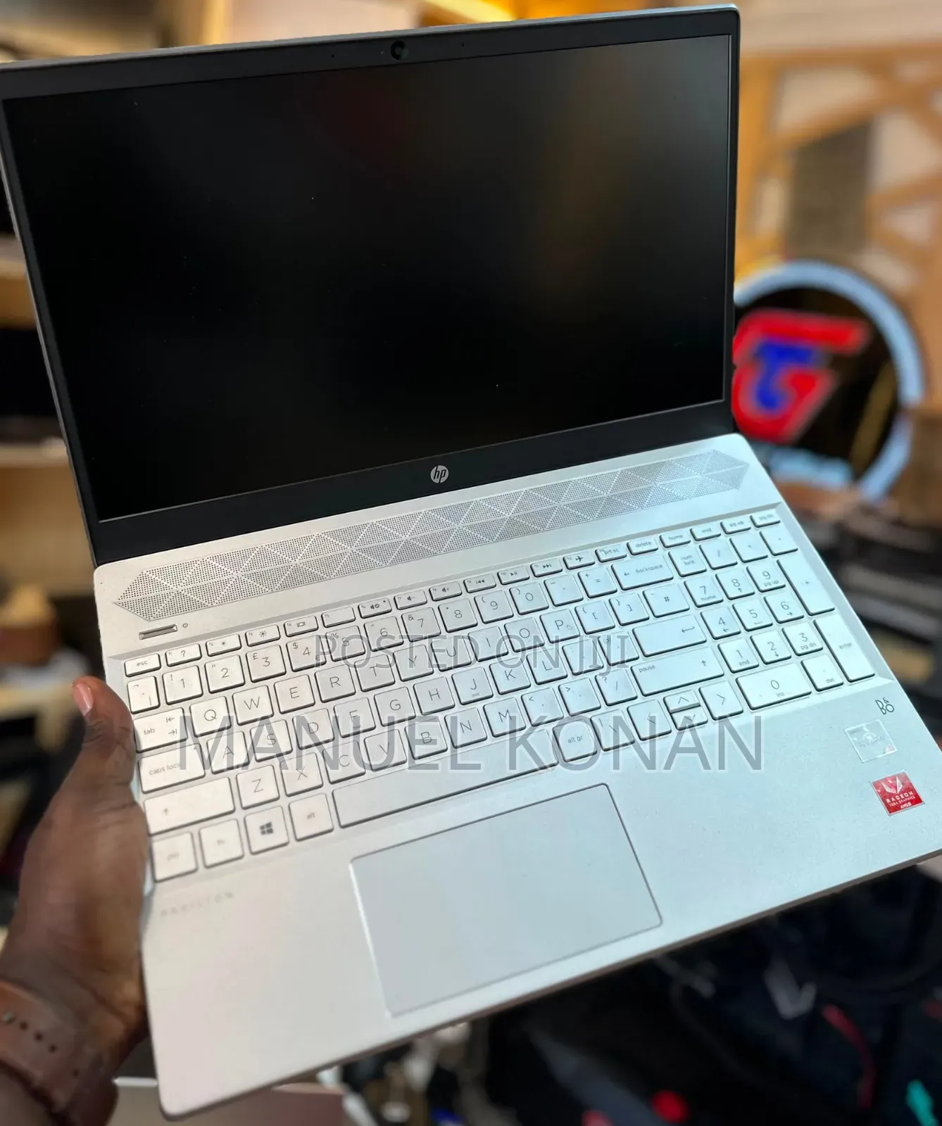 New Laptop HP Pavilion 15 4GB AMD Ryzen 3 SSD 128GB