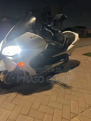 Honda Forza 2021 White