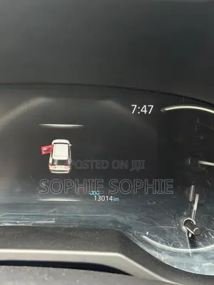 Toyota RAV4 XLE 2021 White