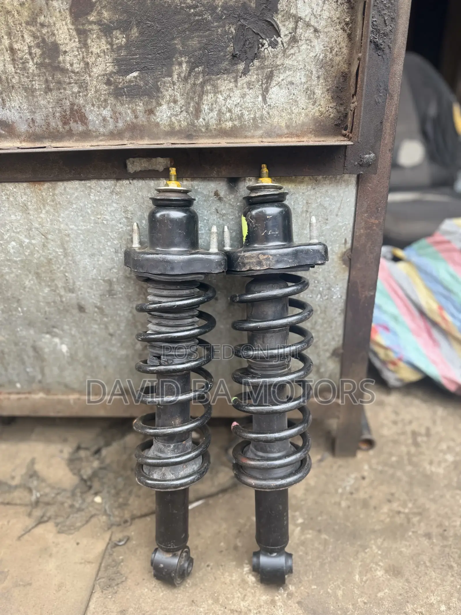 Mitsubishi Outlander 2016 to 2019 Back Shocks Absorber Available