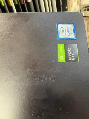 Laptop Dell Vostro 7510 16GB Intel Core i7 SSD 256GB