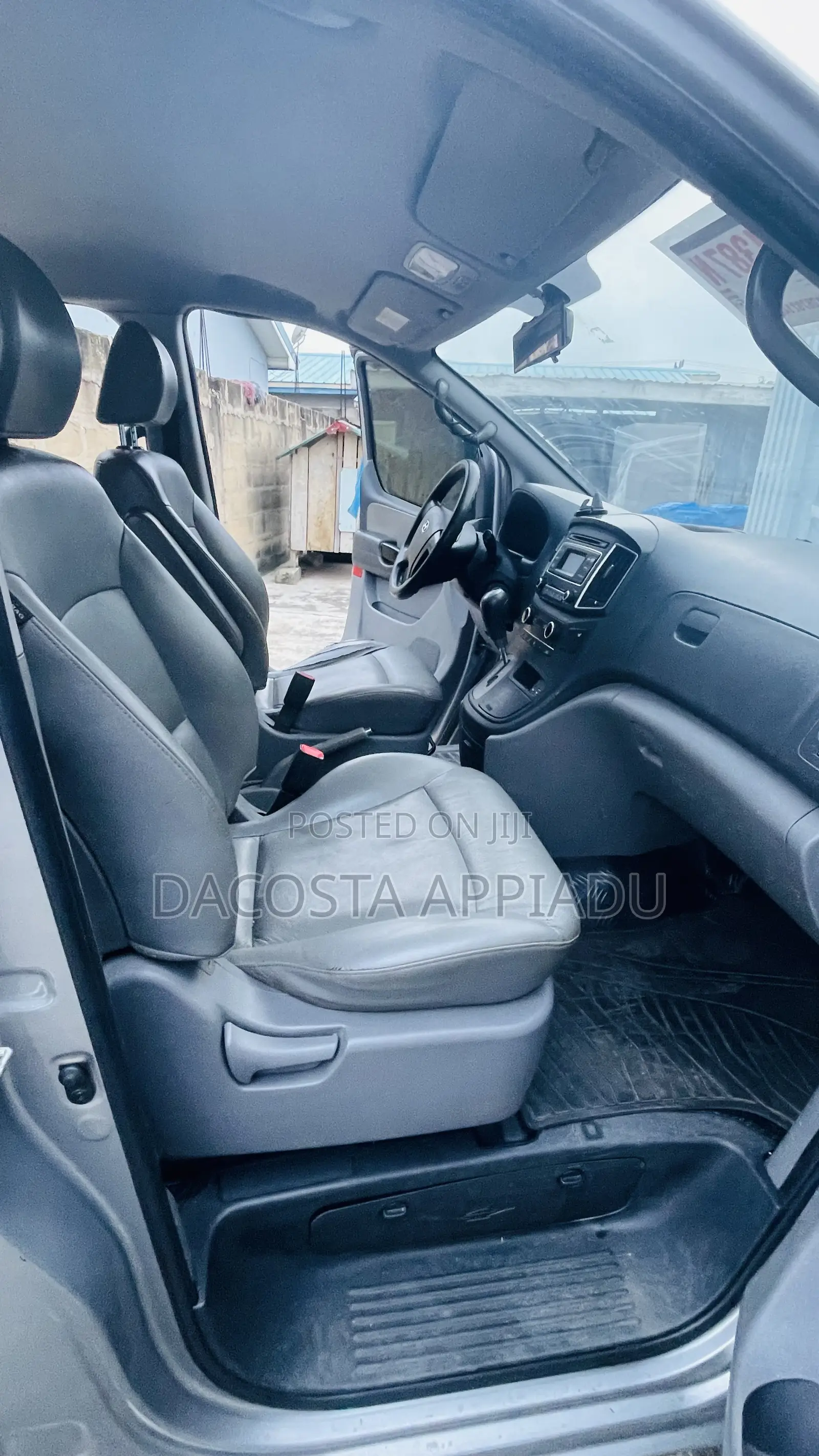 Hyundai Starex 2017 Silver