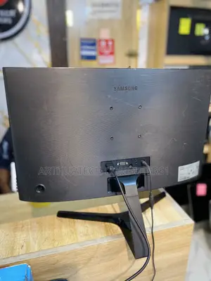 Samsung Curved Monitor 24 Inches