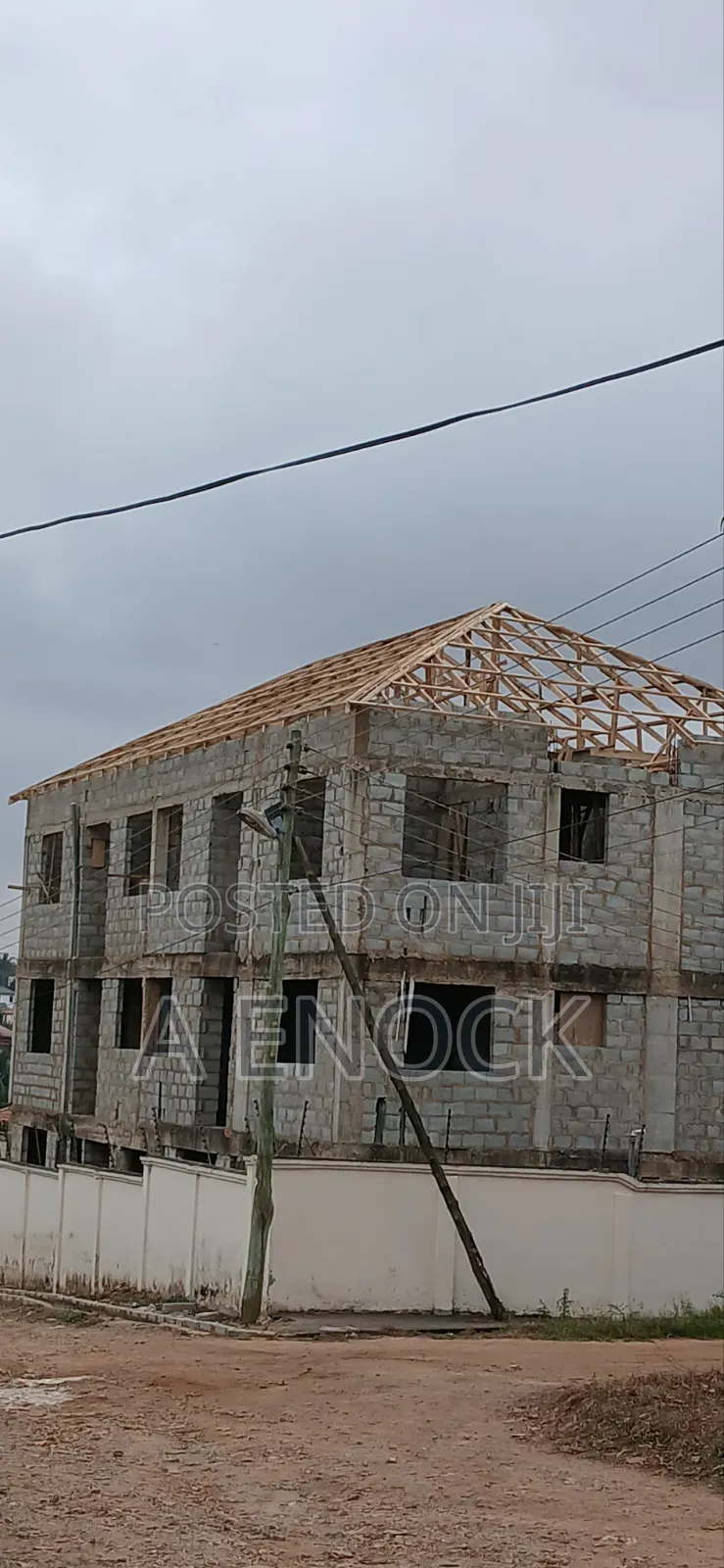 Materials for Rent With Carpenter