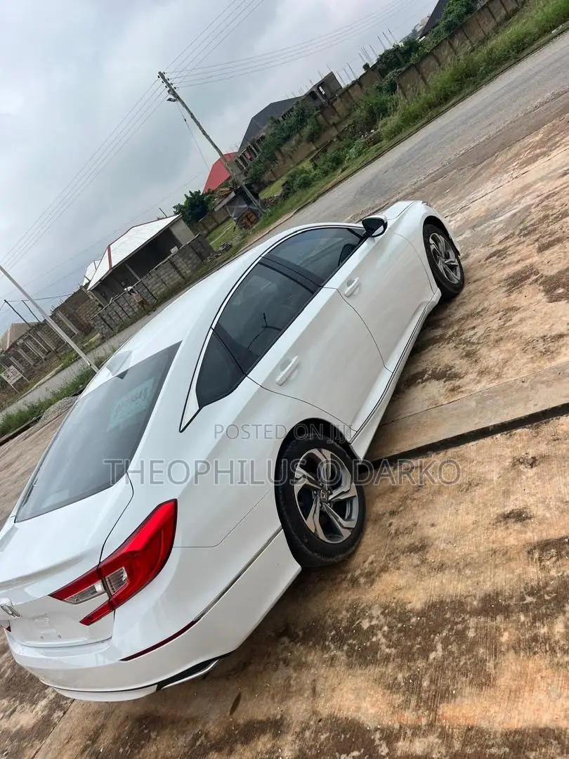 Honda Accord 2019 White