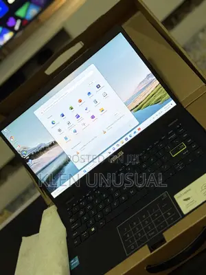 Laptop Asus 4GB Intel Celeron SSD 72GB