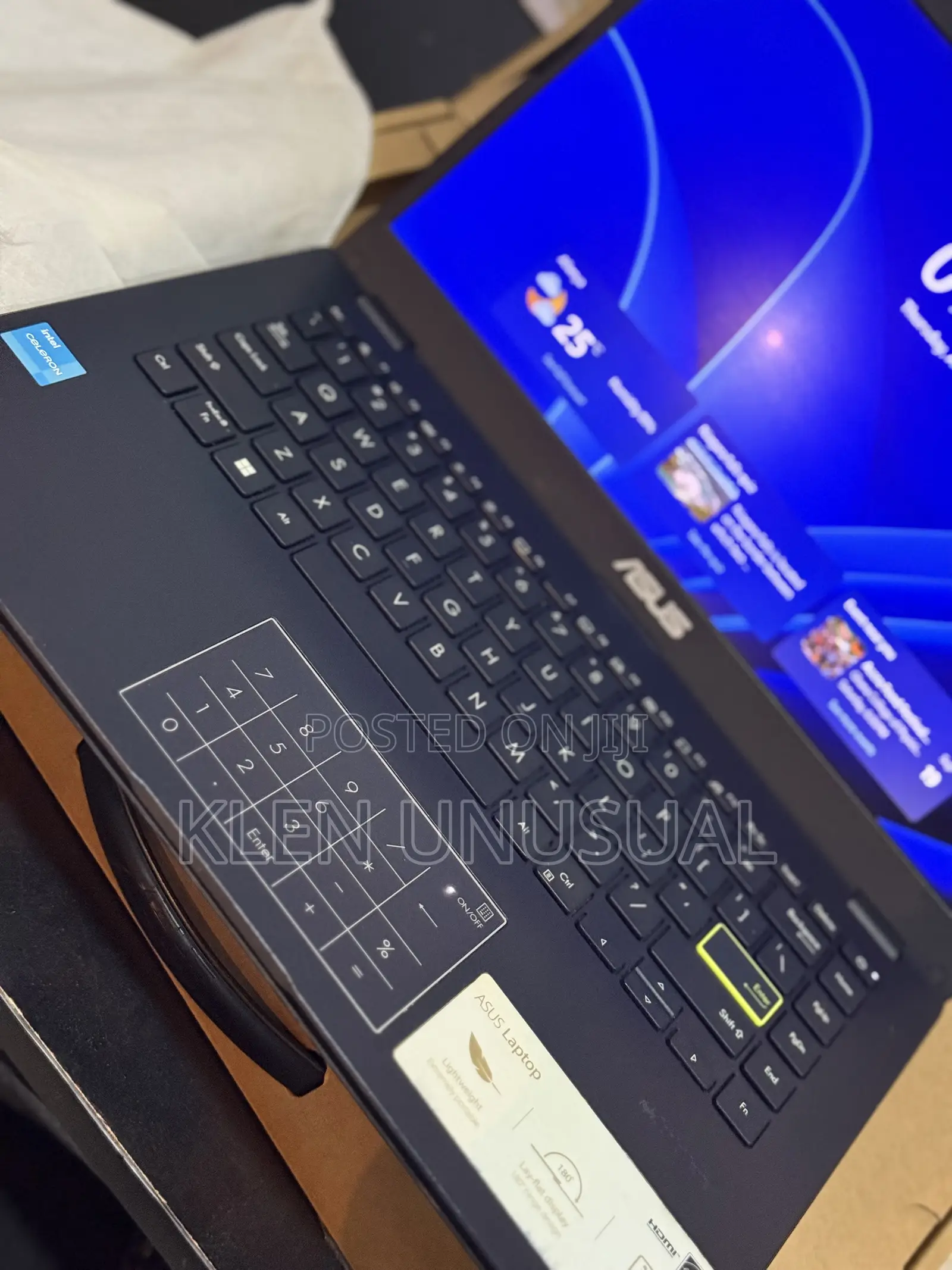 Laptop Asus 4GB Intel Celeron SSD 72GB