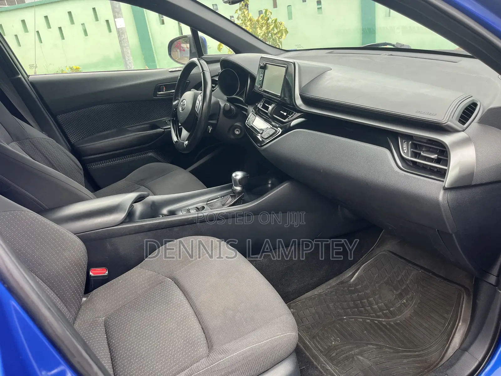 Toyota C-HR 2019 Blue