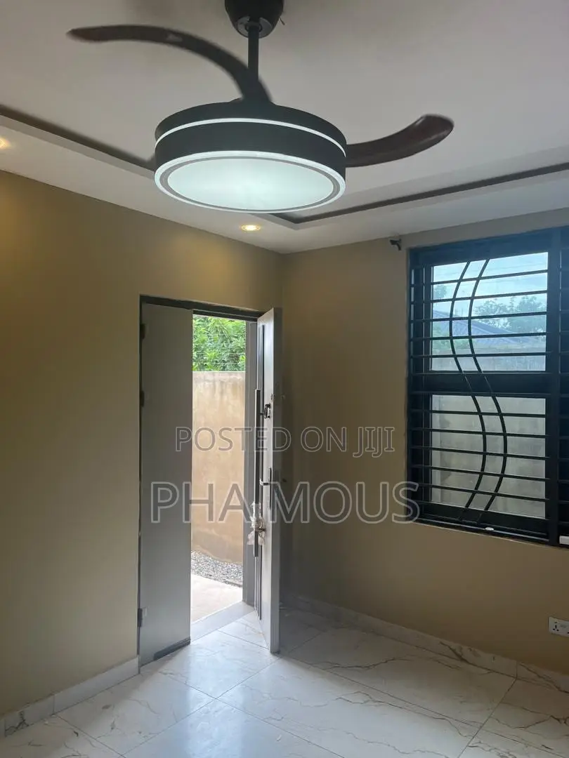 2bdrm Apartment in Israel Park for rent