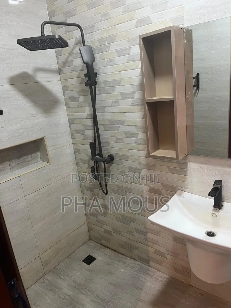 2bdrm Apartment in Israel Park for rent