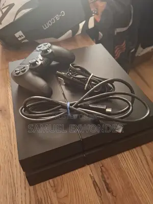 Ps4 With Two Games