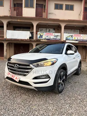 Hyundai Tucson Limited AWD 2019 White