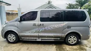 Hyundai Starex 2014 Silver