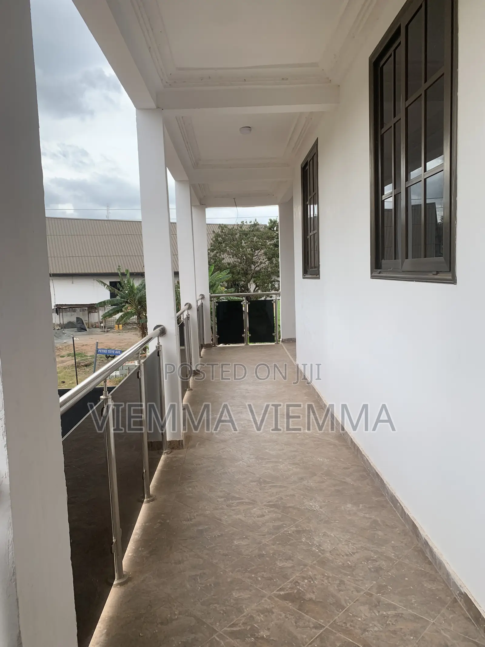 1bdrm Apartment in Oyibi for rent