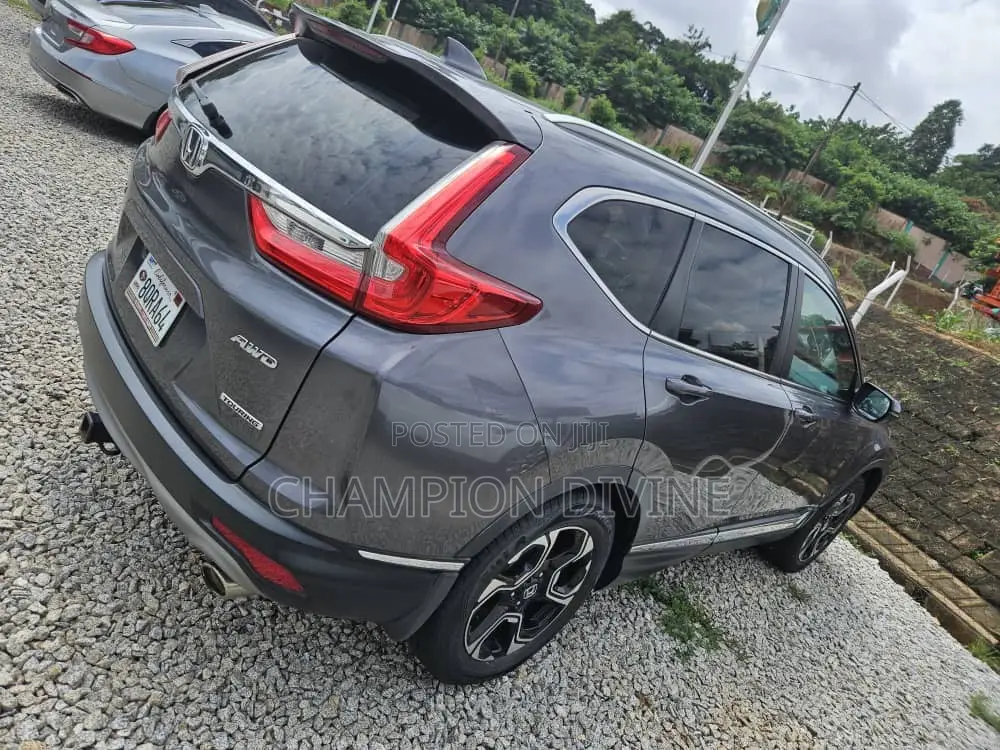 Honda CR-V 2019 Purple
