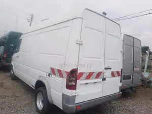 Mercedes-Benz Sprinter 2009 White