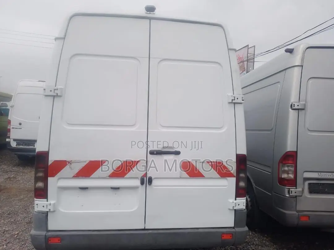 Mercedes-Benz Sprinter 2009 White