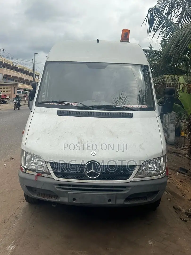 Mercedes-Benz Sprinter 2009 White