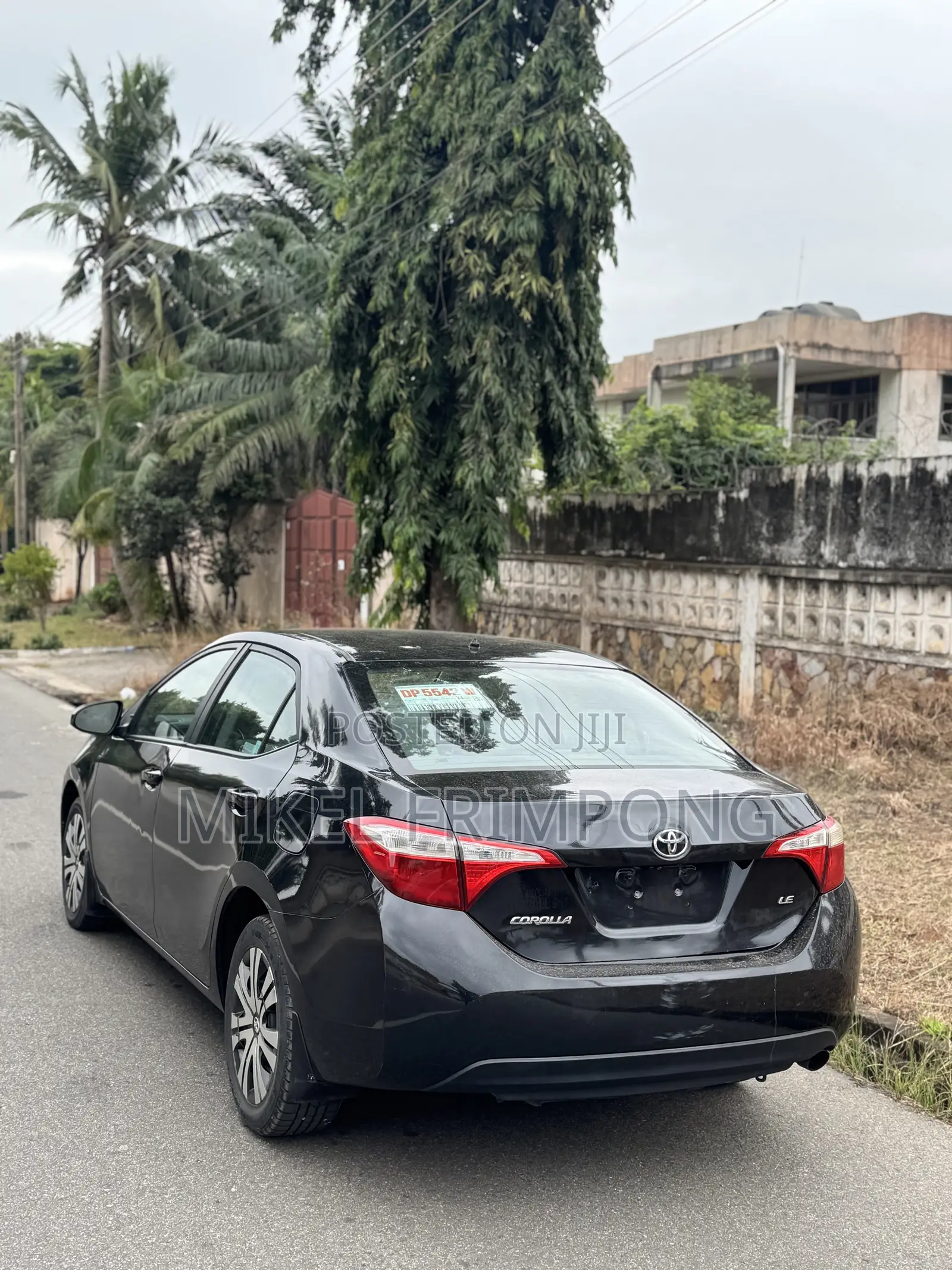 Toyota Corolla LE 4dr Sedan (1.8L 4cyl CVT) 2016 Black