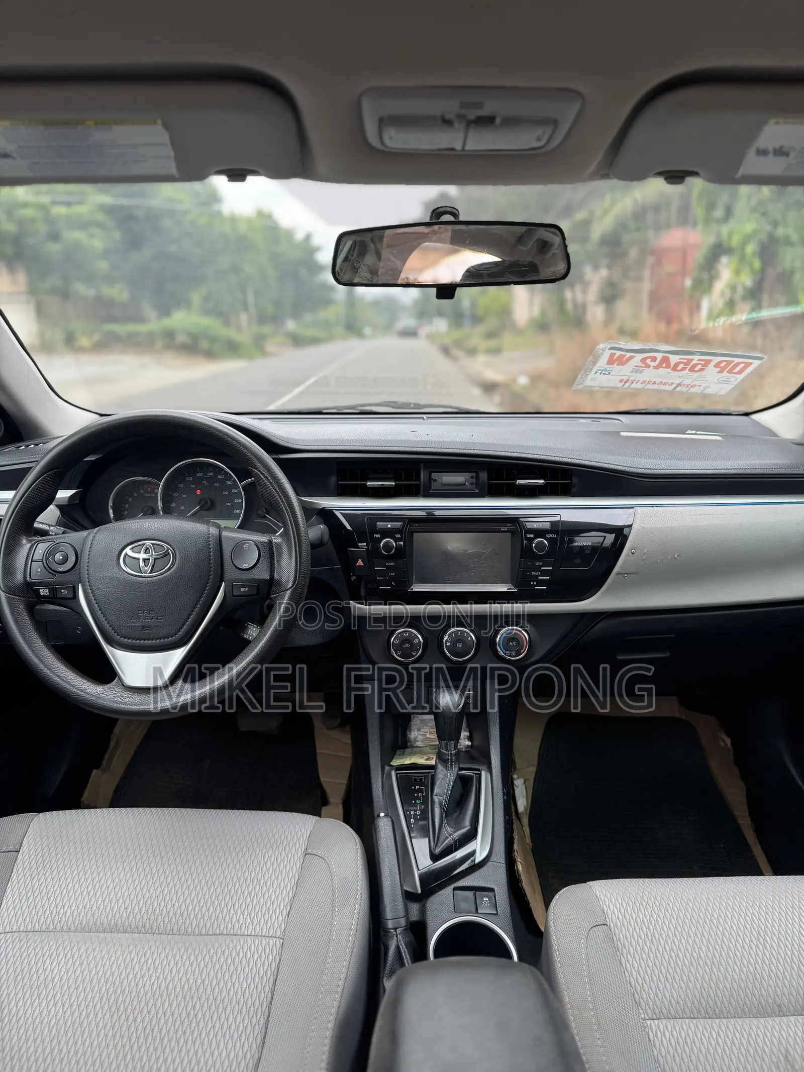 Toyota Corolla LE 4dr Sedan (1.8L 4cyl CVT) 2016 Black