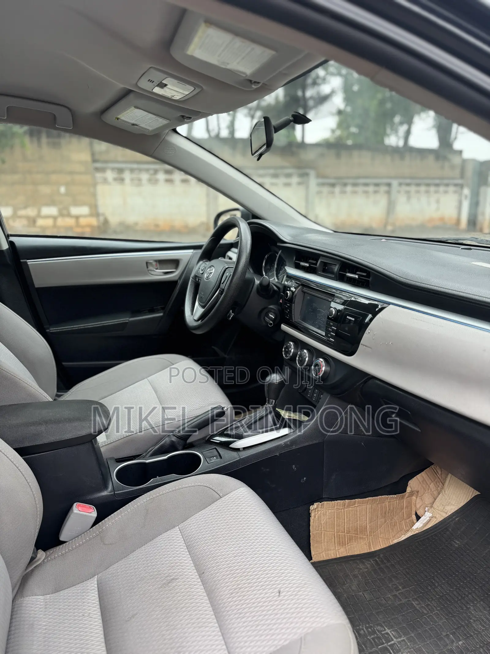 Toyota Corolla LE 4dr Sedan (1.8L 4cyl CVT) 2016 Black