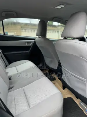 Toyota Corolla LE 4dr Sedan (1.8L 4cyl CVT) 2016 Black
