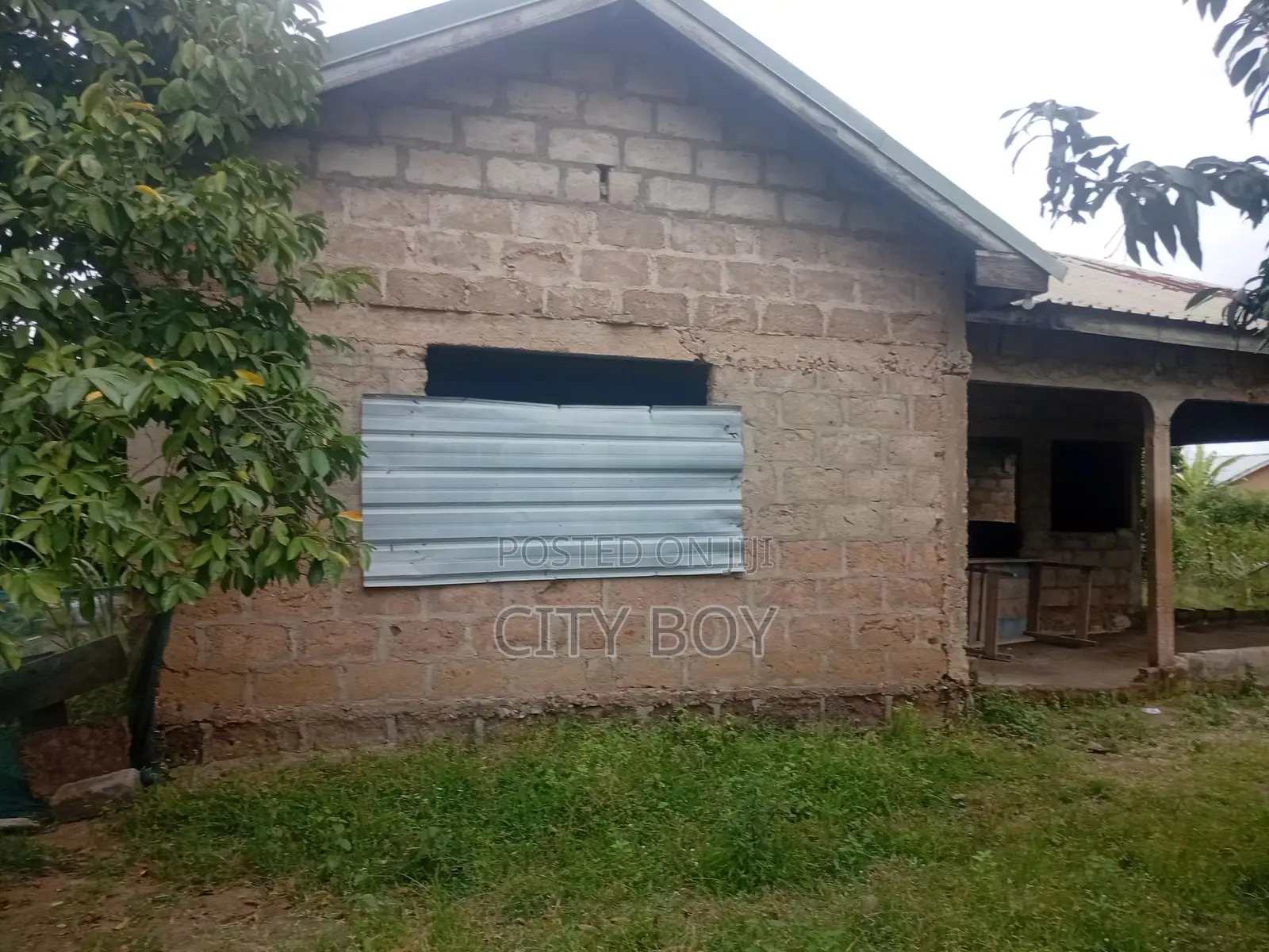 5bdrm House in Manhean for sale