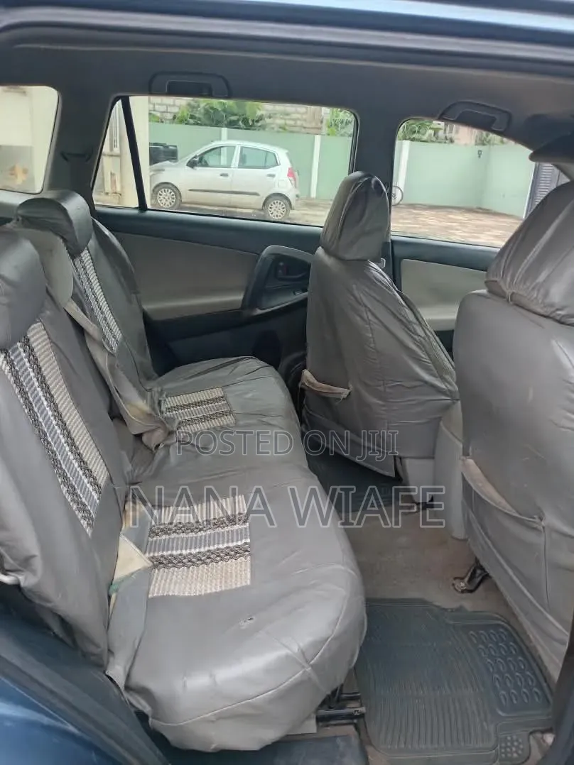 Toyota RAV4 2012 Brown