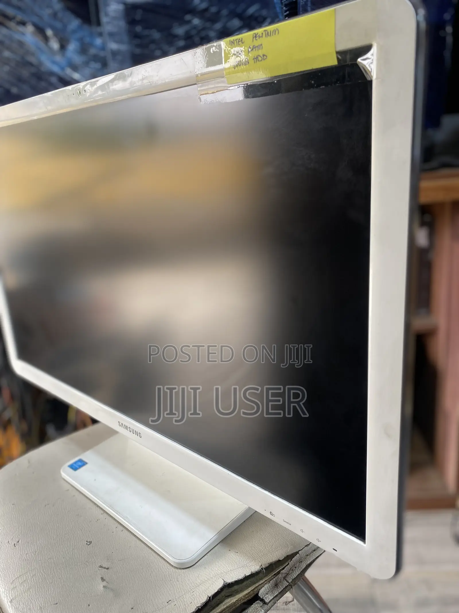 Desktop Computer Samsung AiO 24 4GB Intel Pentium HDD 500GB