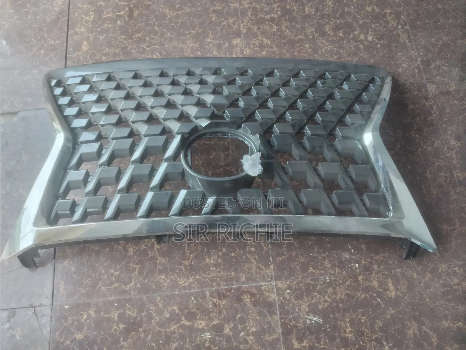 Lexus GX460 Grill