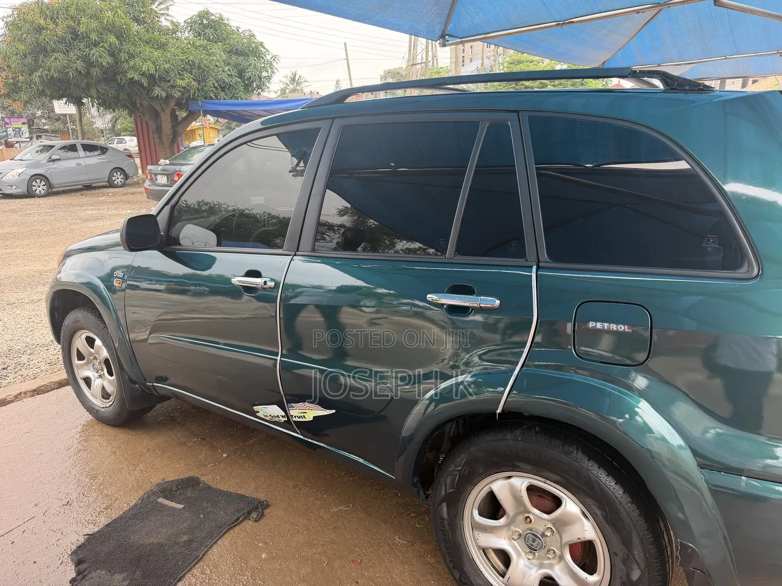 Toyota RAV4 2002 Green