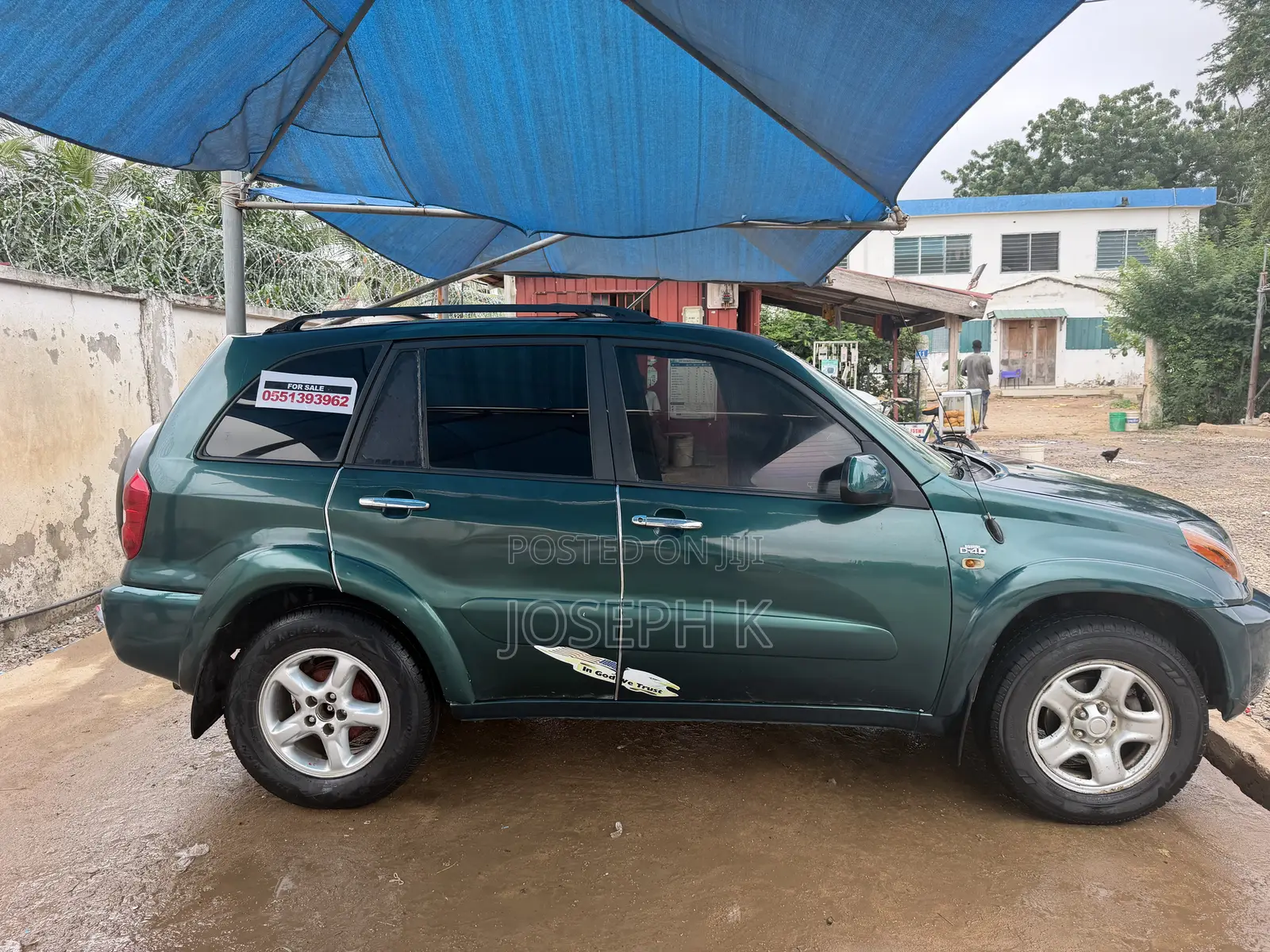Toyota RAV4 2002 Green