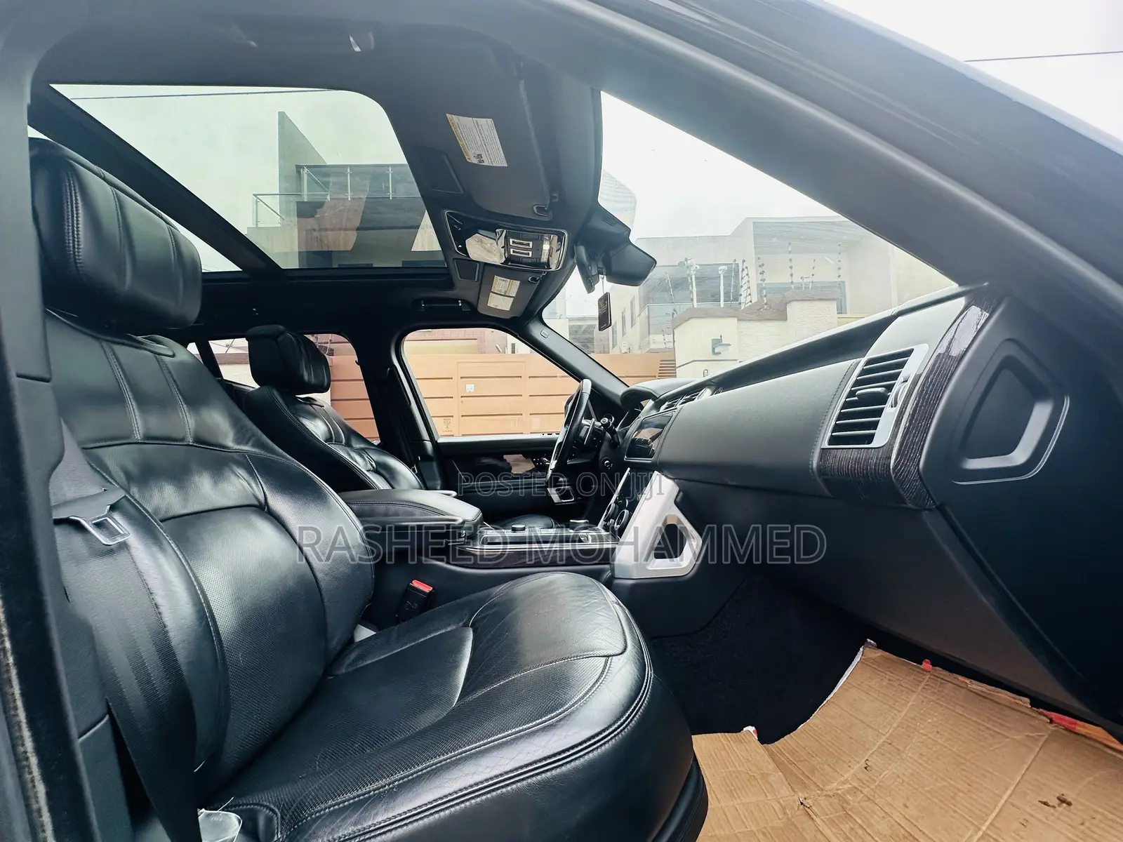 Land Rover Range Rover Vogue 2019 Black