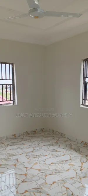 2bdrm Apartment in Ablekuma Sanitary, Pentecost for rent