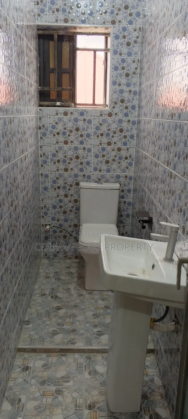 2bdrm Apartment in Ablekuma Sanitary, Pentecost for rent