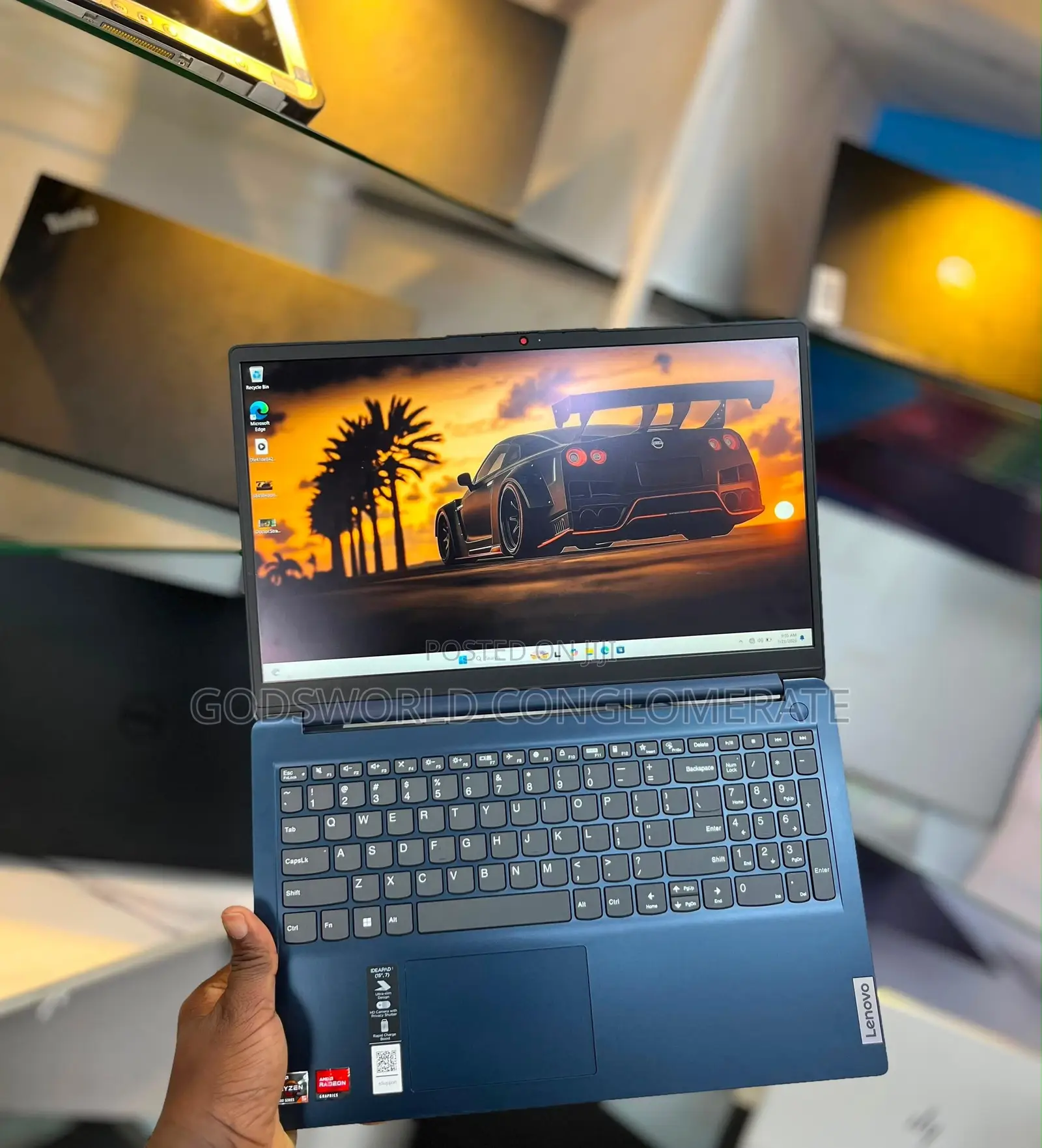 Laptop Lenovo IdeaPad 1 8GB AMD Ryzen 5 SSD 256GB